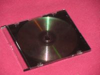 Kompaktinis diskas dėžutėje